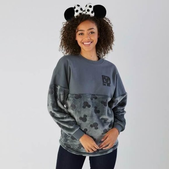 Disney World Fleece‎ Spirit Jersey Size XS - Picture 1 of 5